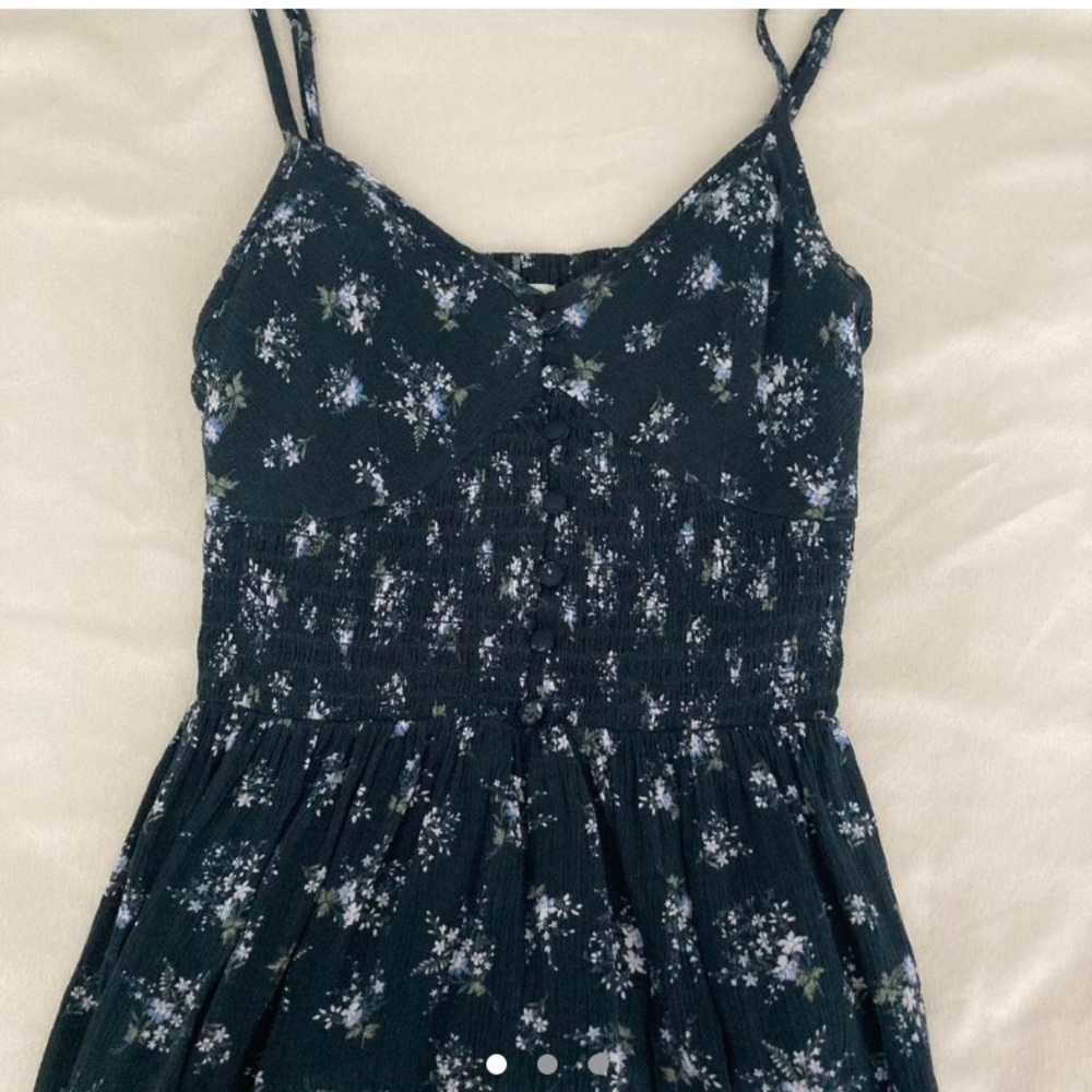 American eagle outfitters navy floral cami tank top